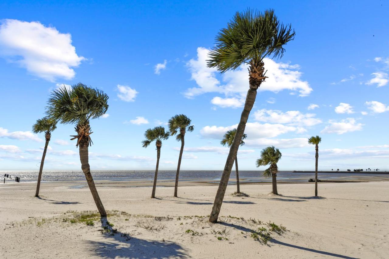 New King With Loft Beach Near Gulf Gulfport Exterior foto